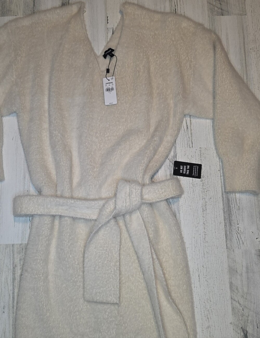 Express Fuzzy Eyelash Knit Sweater Dress Ivory Belted V-Neck Long Sleeve NWT L - Picture 2 of 12